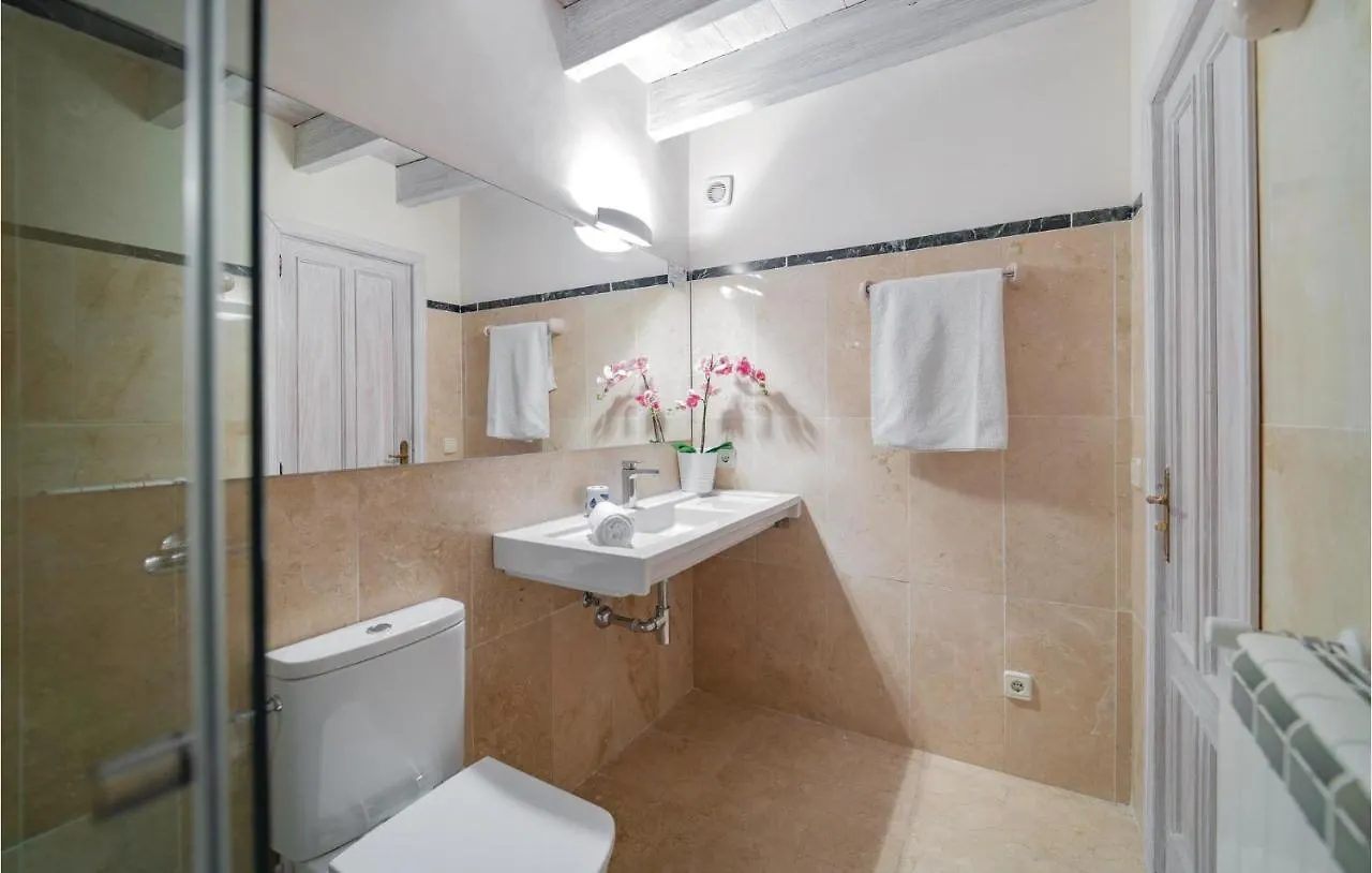 4 Bedroom Lovely Home In Muro San Lorenzo