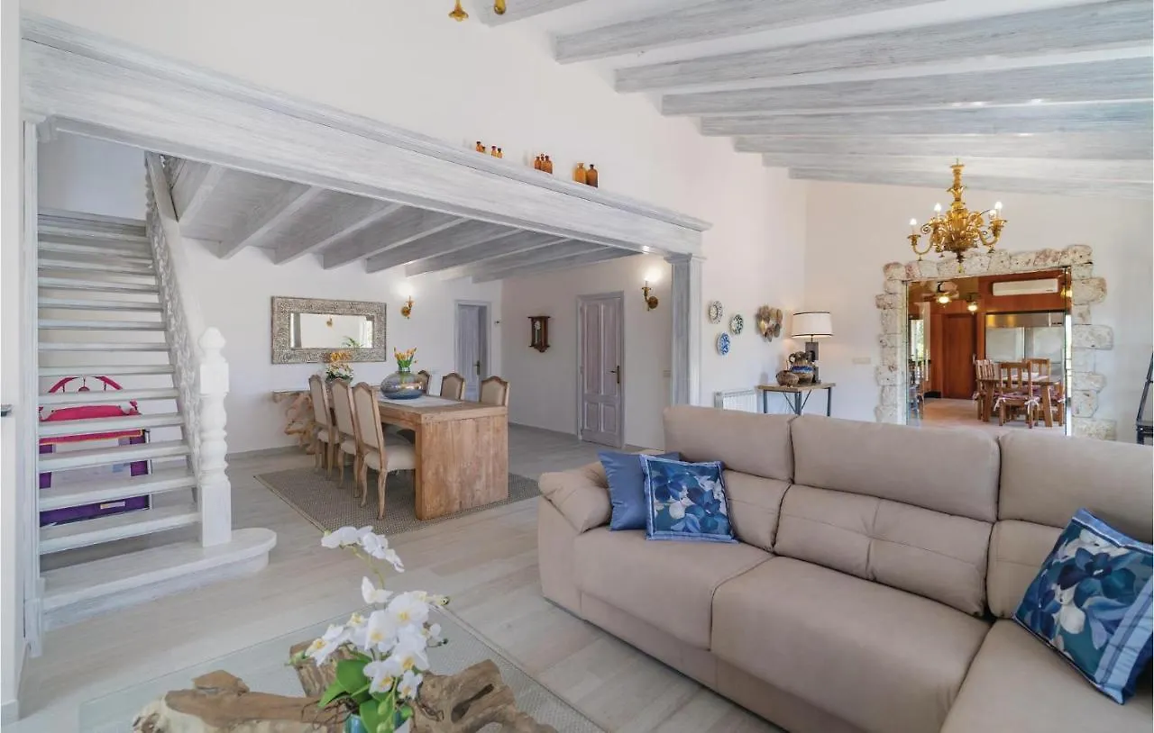 San Lorenzo  4 Bedroom Lovely Home In Muro ספרד